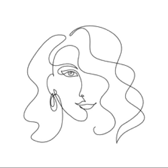 Meet your Posher, Lily Fox - Picture 1 of 1